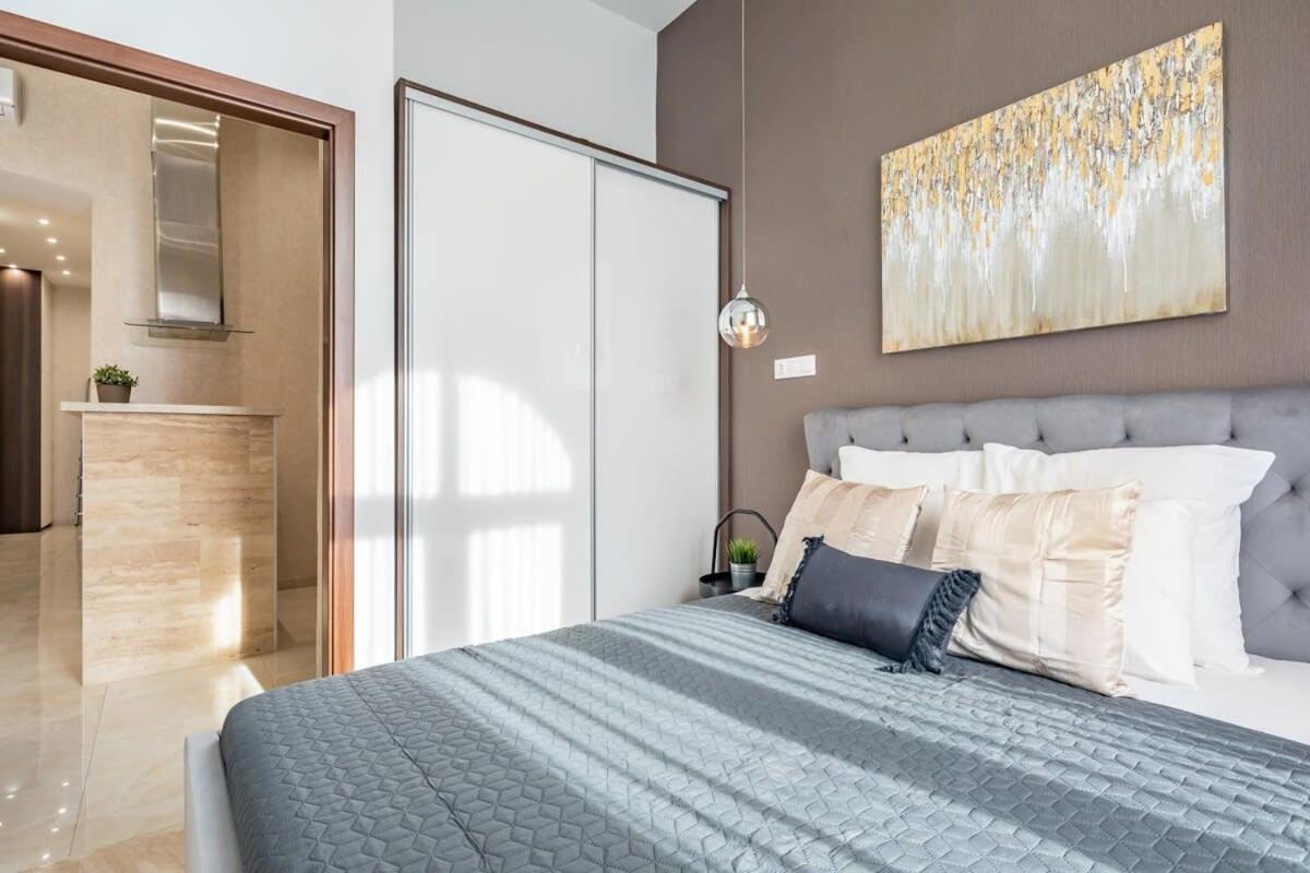 ブダペストSplendid Perfectly Located Flat With Saunaアパートメント エクステリア 写真